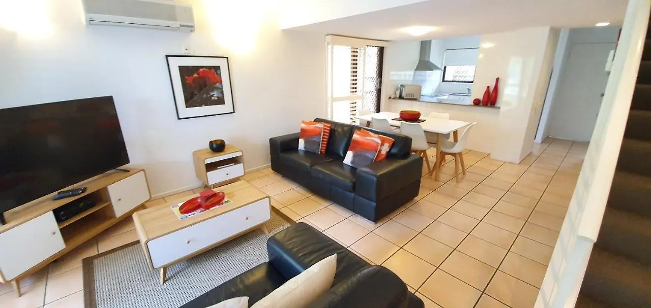 נוסוויל Noosa Village River Resort